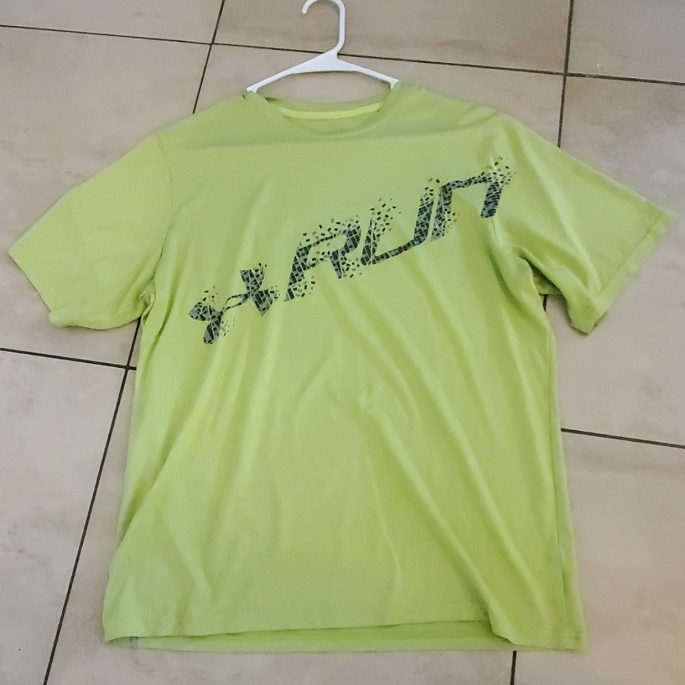 Under Armour training tee